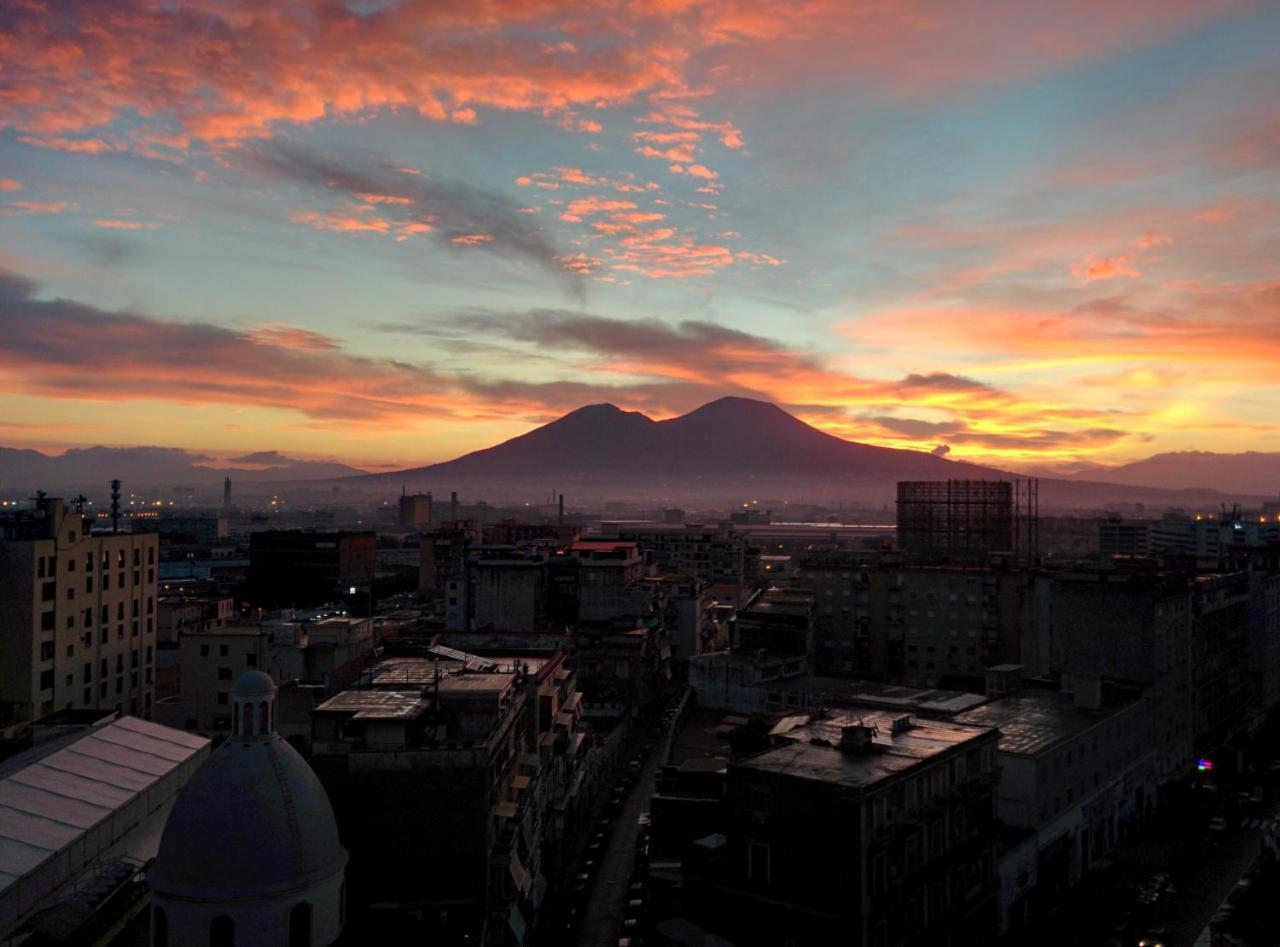 La Bella Napoli