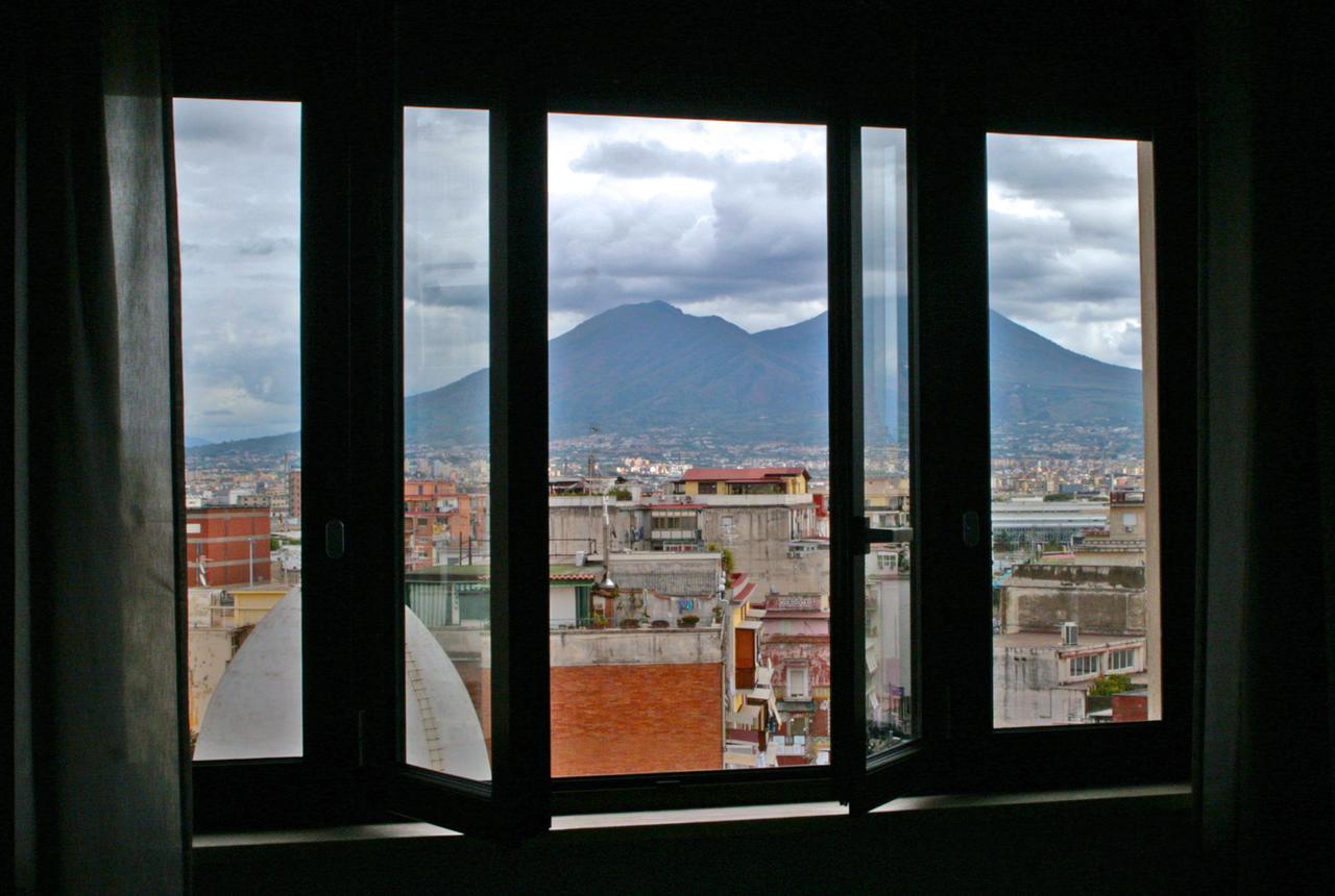 La Bella Naples